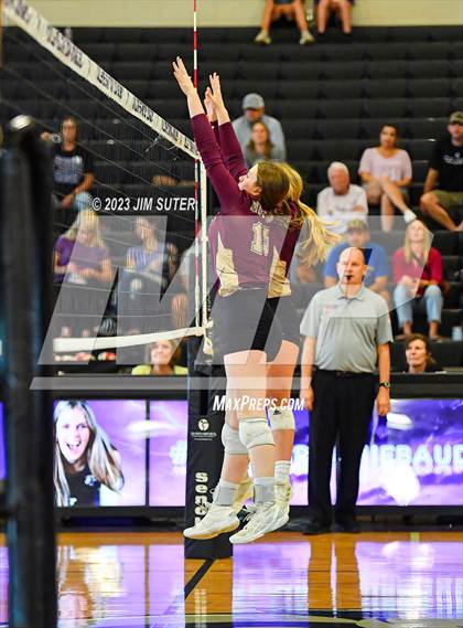 Thumbnail 1 in College Station vs Magnolia West photogallery.