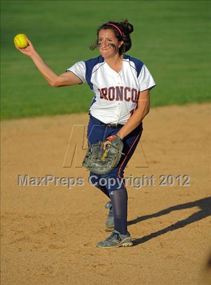 Thumbnail 1 in Stevens @ Brandeis photogallery.