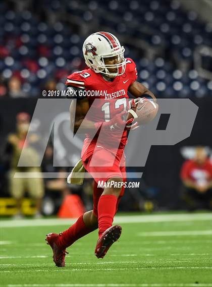 Thumbnail 1 in Tompkins vs Atascocita (UIL-6A Regional Playoff) photogallery.