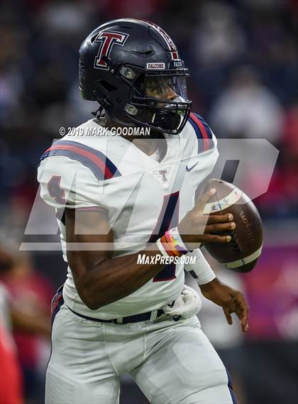 Thumbnail 3 in Tompkins vs Atascocita (UIL-6A Regional Playoff) photogallery.