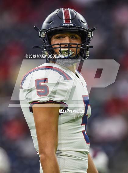 Thumbnail 2 in Tompkins vs Atascocita (UIL-6A Regional Playoff) photogallery.