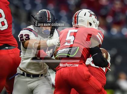 Thumbnail 2 in Tompkins vs Atascocita (UIL-6A Regional Playoff) photogallery.