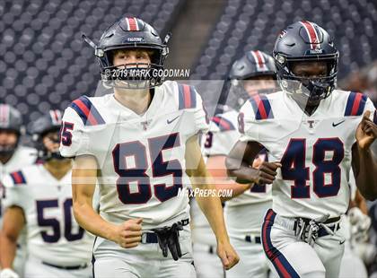Thumbnail 3 in Tompkins vs Atascocita (UIL-6A Regional Playoff) photogallery.