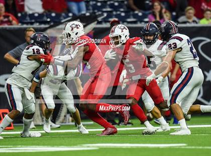 Thumbnail 2 in Tompkins vs Atascocita (UIL-6A Regional Playoff) photogallery.