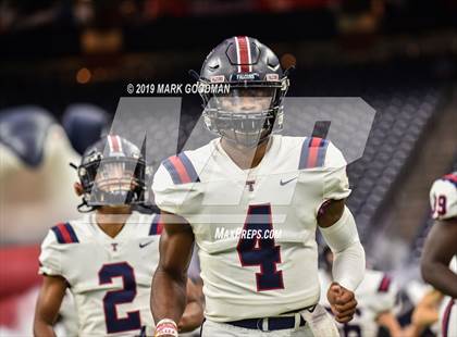 Thumbnail 3 in Tompkins vs Atascocita (UIL-6A Regional Playoff) photogallery.