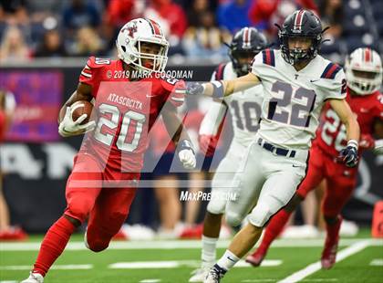 Thumbnail 1 in Tompkins vs Atascocita (UIL-6A Regional Playoff) photogallery.