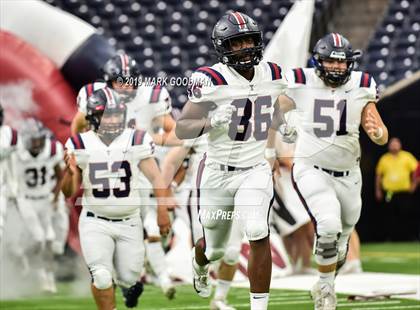 Thumbnail 2 in Tompkins vs Atascocita (UIL-6A Regional Playoff) photogallery.