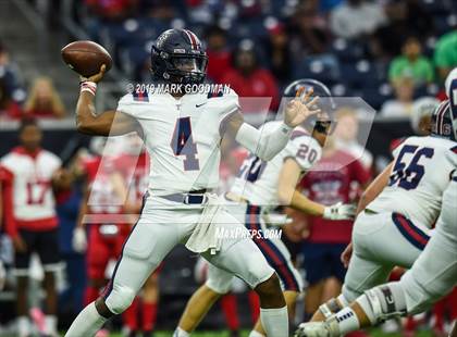 Thumbnail 2 in Tompkins vs Atascocita (UIL-6A Regional Playoff) photogallery.