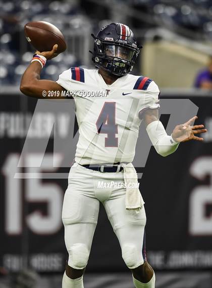 Thumbnail 3 in Tompkins vs Atascocita (UIL-6A Regional Playoff) photogallery.
