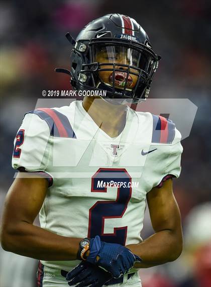 Thumbnail 3 in Tompkins vs Atascocita (UIL-6A Regional Playoff) photogallery.