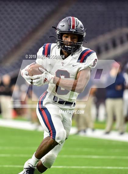 Thumbnail 2 in Tompkins vs Atascocita (UIL-6A Regional Playoff) photogallery.