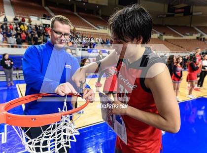 Thumbnail 3 in Central vs Mountain Pointe (AIA 5A Final Awards) photogallery.
