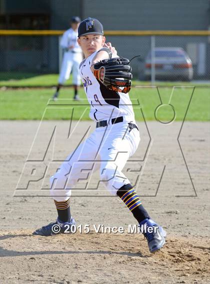 Thumbnail 3 in White River @ Fife photogallery.