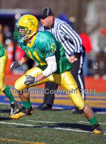 Thumbnail 1 in Clinton vs Hudson (MIAA Division III Central Final) photogallery.