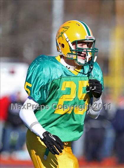 Thumbnail 2 in Clinton vs Hudson (MIAA Division III Central Final) photogallery.
