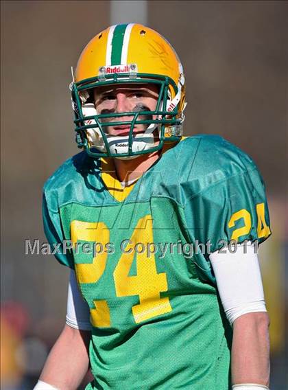 Thumbnail 1 in Clinton vs Hudson (MIAA Division III Central Final) photogallery.