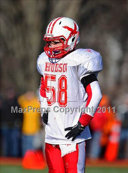 Thumbnail 1 in Clinton vs Hudson (MIAA Division III Central Final) photogallery.