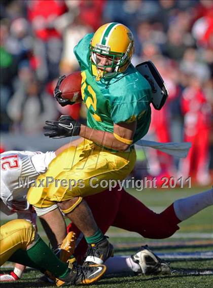 Thumbnail 2 in Clinton vs Hudson (MIAA Division III Central Final) photogallery.