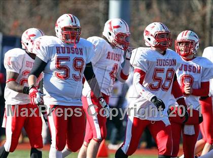 Thumbnail 1 in Clinton vs Hudson (MIAA Division III Central Final) photogallery.