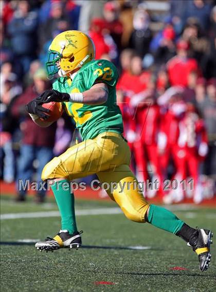 Thumbnail 3 in Clinton vs Hudson (MIAA Division III Central Final) photogallery.