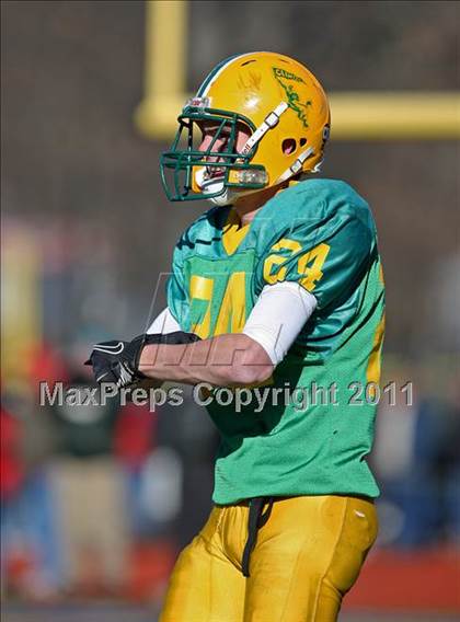 Thumbnail 2 in Clinton vs Hudson (MIAA Division III Central Final) photogallery.