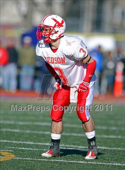 Thumbnail 2 in Clinton vs Hudson (MIAA Division III Central Final) photogallery.