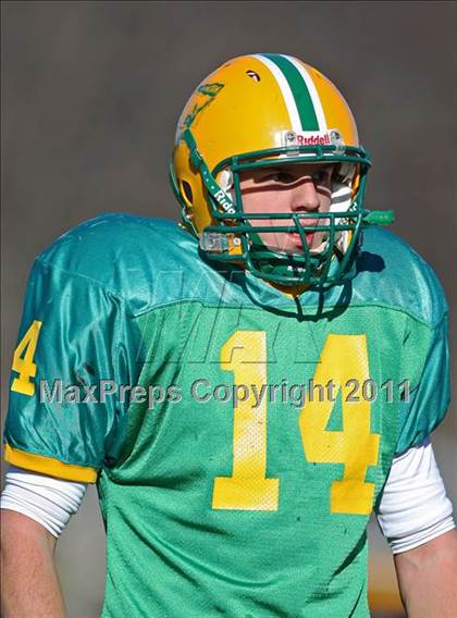 Thumbnail 1 in Clinton vs Hudson (MIAA Division III Central Final) photogallery.