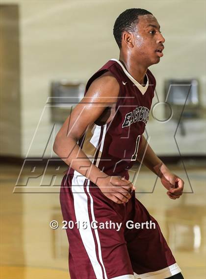 Thumbnail 3 in Eastside College Prep vs. Woodside Priory (CIF CCS D5 Section Championship) photogallery.
