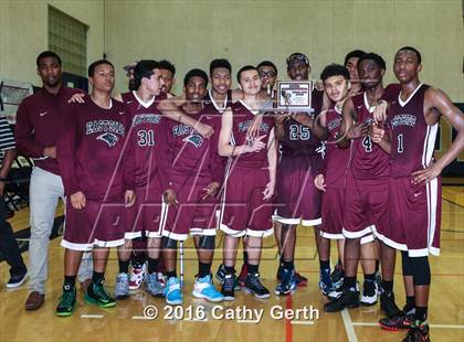 Thumbnail 2 in Eastside College Prep vs. Woodside Priory (CIF CCS D5 Section Championship) photogallery.