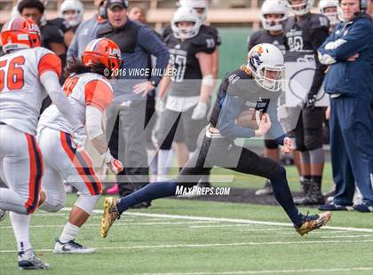 Thumbnail 3 in Eastside Catholic vs. Lakes (WIAA 3A Quarterfinal) photogallery.