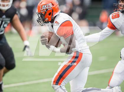 Thumbnail 2 in Eastside Catholic vs. Lakes (WIAA 3A Quarterfinal) photogallery.
