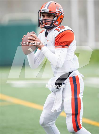 Thumbnail 3 in Eastside Catholic vs. Lakes (WIAA 3A Quarterfinal) photogallery.