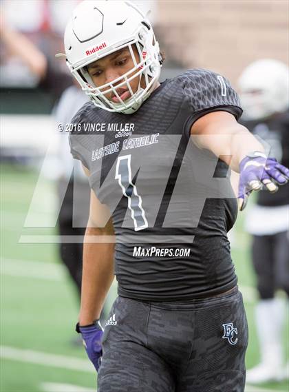 Thumbnail 1 in Eastside Catholic vs. Lakes (WIAA 3A Quarterfinal) photogallery.