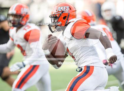 Thumbnail 1 in Eastside Catholic vs. Lakes (WIAA 3A Quarterfinal) photogallery.