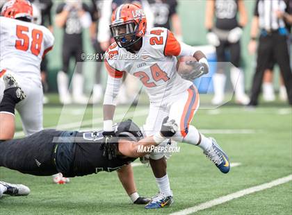 Thumbnail 1 in Eastside Catholic vs. Lakes (WIAA 3A Quarterfinal) photogallery.