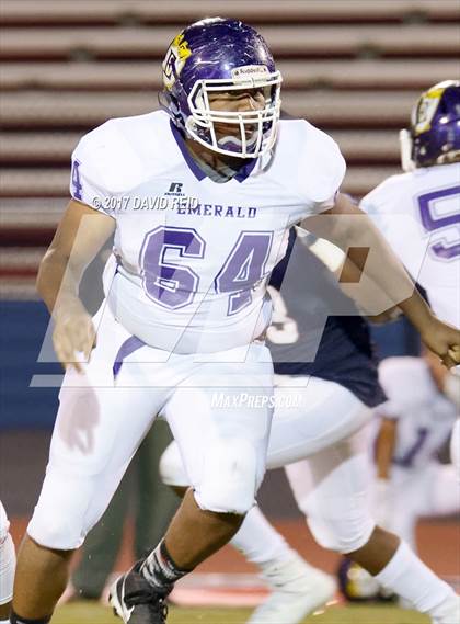 Thumbnail 2 in Belton-Honea Path vs Emerald photogallery.