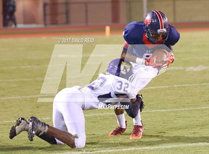 Thumbnail 1 in Belton-Honea Path vs Emerald photogallery.
