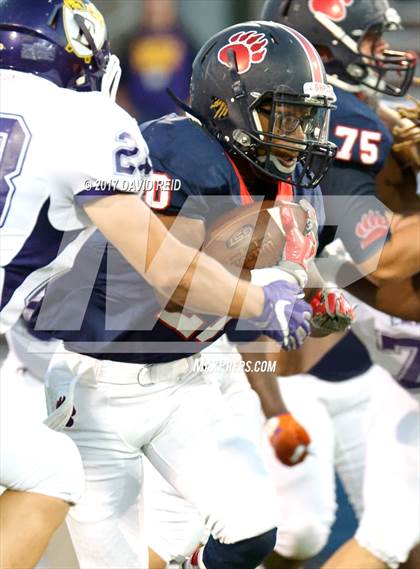 Thumbnail 2 in Belton-Honea Path vs Emerald photogallery.