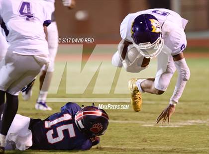 Thumbnail 1 in Belton-Honea Path vs Emerald photogallery.