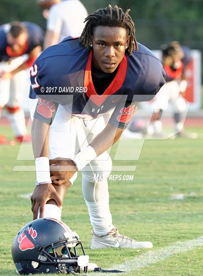 Thumbnail 2 in Belton-Honea Path vs Emerald photogallery.