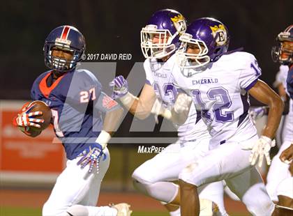 Thumbnail 3 in Belton-Honea Path vs Emerald photogallery.
