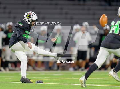 Thumbnail 3 in Virgin Valley vs Sports Leadership & Management (NIAA 3A Southern Region Quarterfinal Playoff) photogallery.