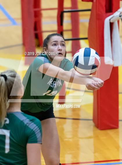 Thumbnail 3 in Harlan vs Reagan [Ronald] (NEISD Volleyball Tournament) photogallery.