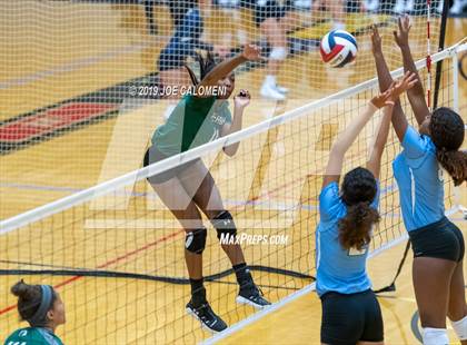 Thumbnail 1 in Harlan vs Reagan [Ronald] (NEISD Volleyball Tournament) photogallery.