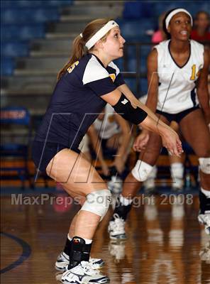 Thumbnail 3 in Stony Point vs. Wimberley photogallery.