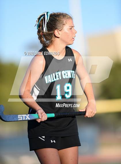 Thumbnail 1 in Fallbrook vs. Valley Center (CIF SDS D1 Final) photogallery.