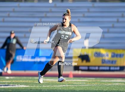 Thumbnail 3 in Fallbrook vs. Valley Center (CIF SDS D1 Final) photogallery.