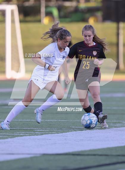 Thumbnail 3 in Lassiter vs Cambridge (GHSA 6A Championship) photogallery.