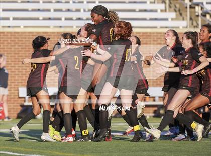 Thumbnail 2 in Lassiter vs Cambridge (GHSA 6A Championship) photogallery.