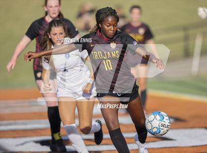 Thumbnail 3 in Lassiter vs Cambridge (GHSA 6A Championship) photogallery.